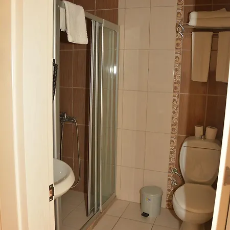Elit Koseoglu Side