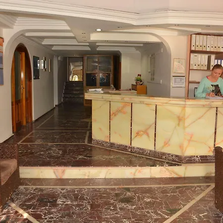 Elit Koseoglu 2* Side